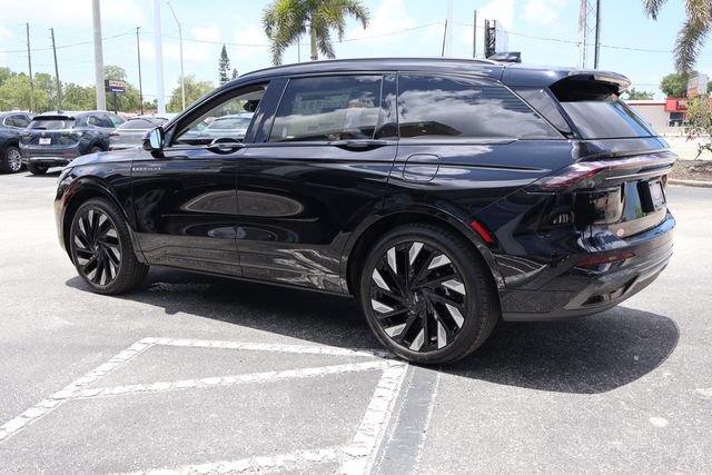 New 2026 Lincoln Nautilus Reserve AWD/4WD image 6