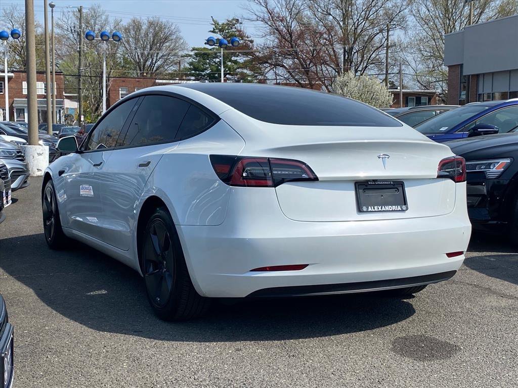 Used 2023 Tesla Model 3 Standard Range RWD image 4