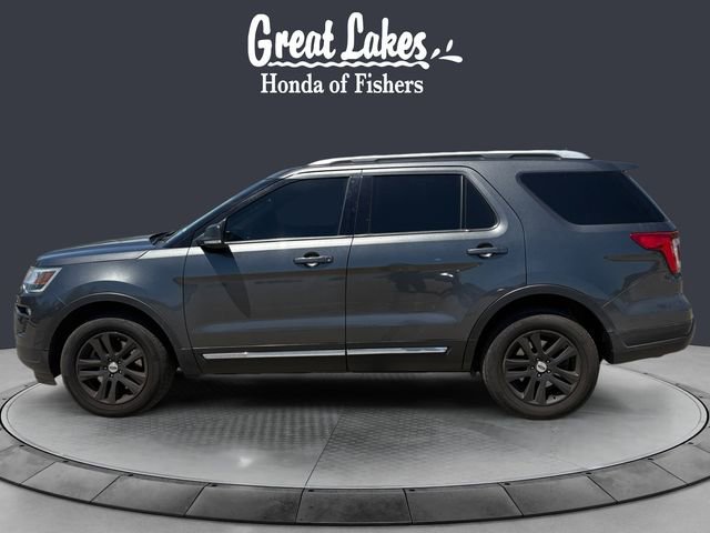Used 2019 Ford Explorer XLT w/ Equipment Group 202A AWD/4WD image 2