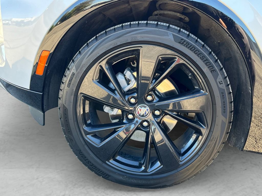 Used 2023 Buick Envision Essence w/ Sport Touring Package image 23