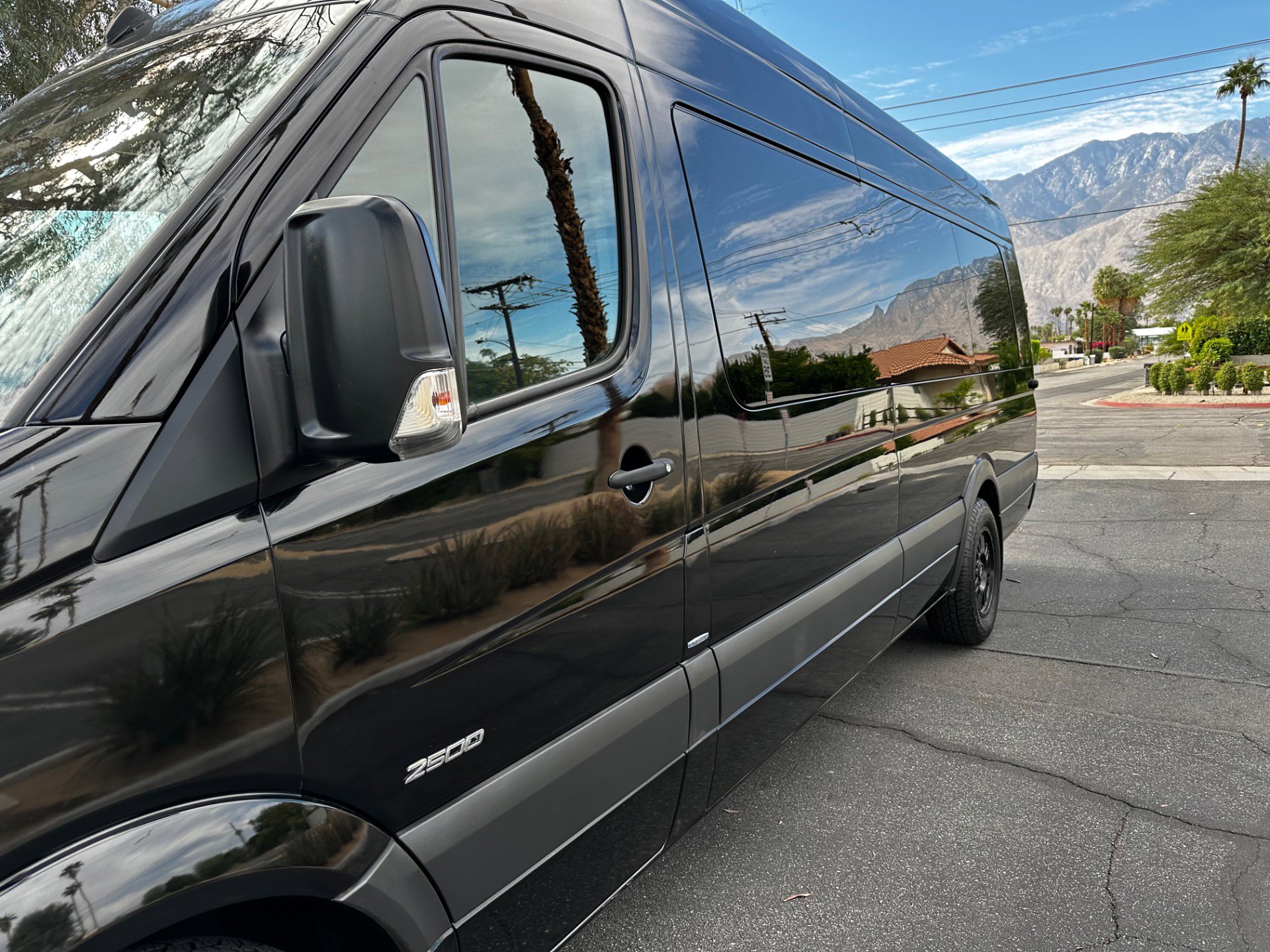 Used 2016 Mercedes-Benz Sprinter 2500 image 14