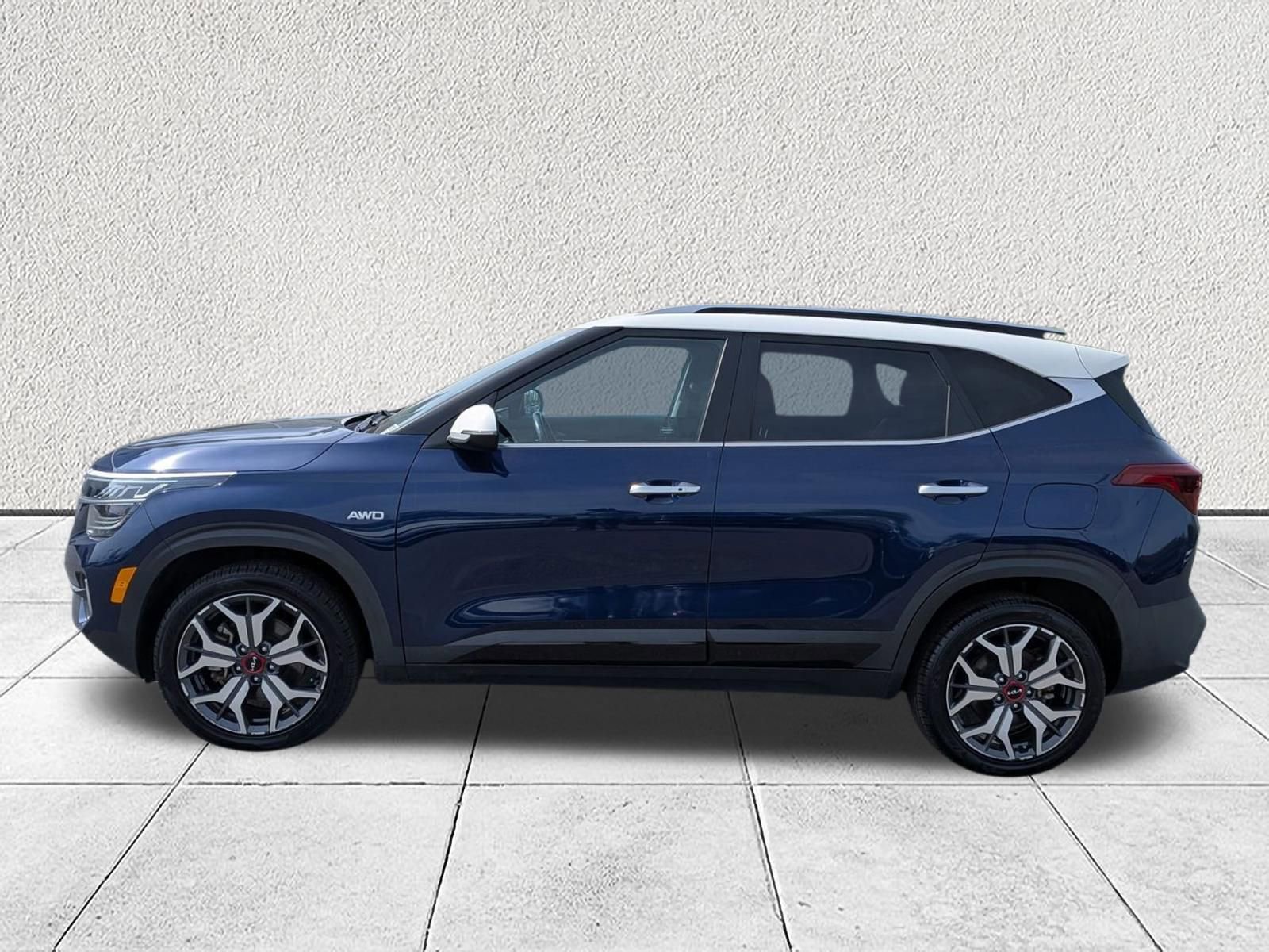 Used 2023 Kia Seltos SX AWD/4WD image 6