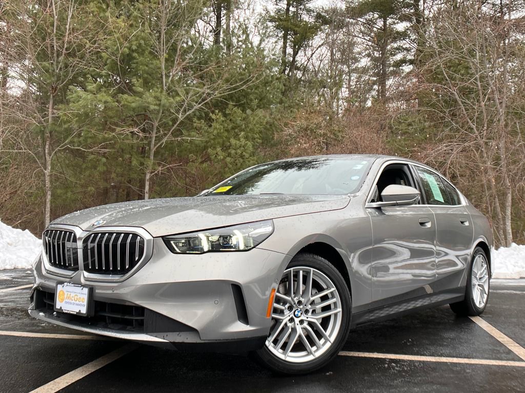 Used 2024 BMW 530i xDrive w/ Premium Package image 1