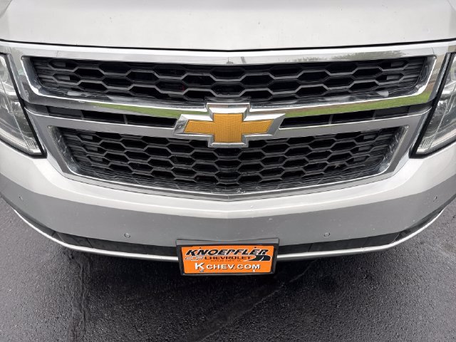 Used 2019 Chevrolet Suburban LT AWD/4WD image 14