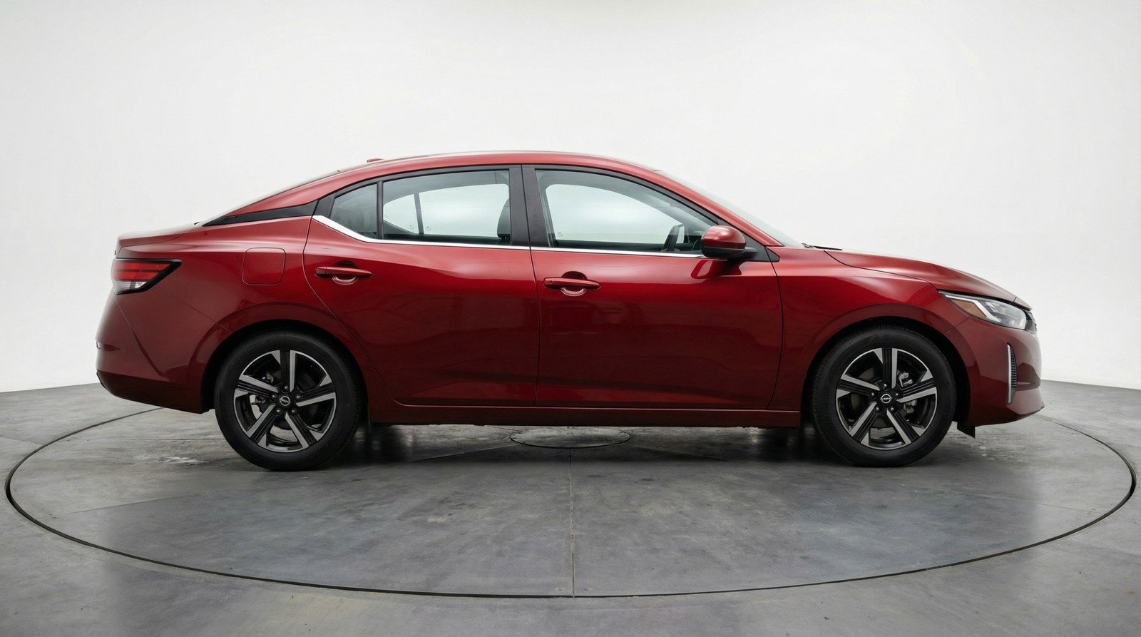 Used 2025 Nissan Sentra SV image 11