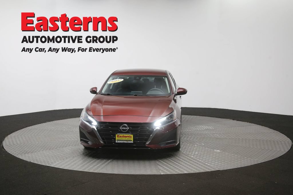 Used 2023 Nissan Altima 2.5 SV FWD image 52