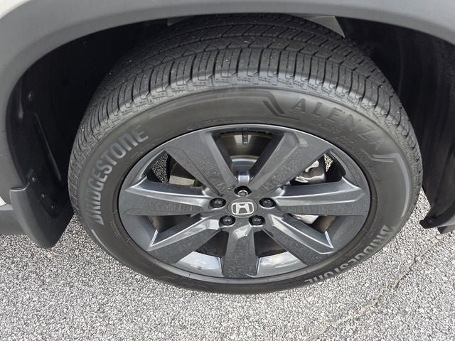 Certified 2026 Honda Pilot Sport image 9