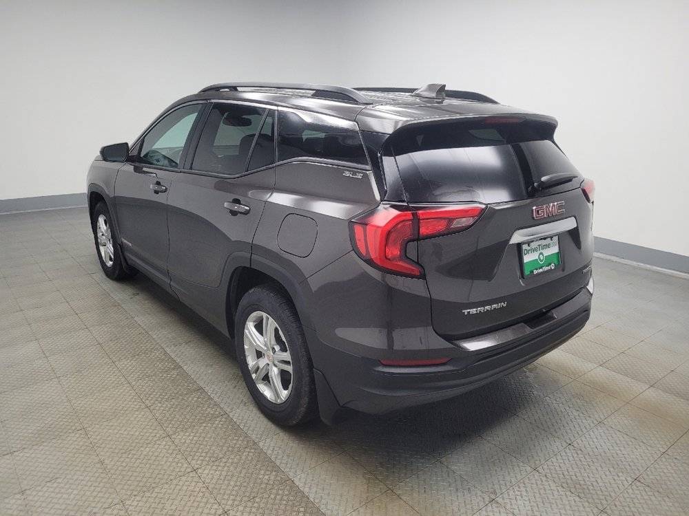 Used 2020 GMC Terrain SLE w/ Driver Convenience Package image 3