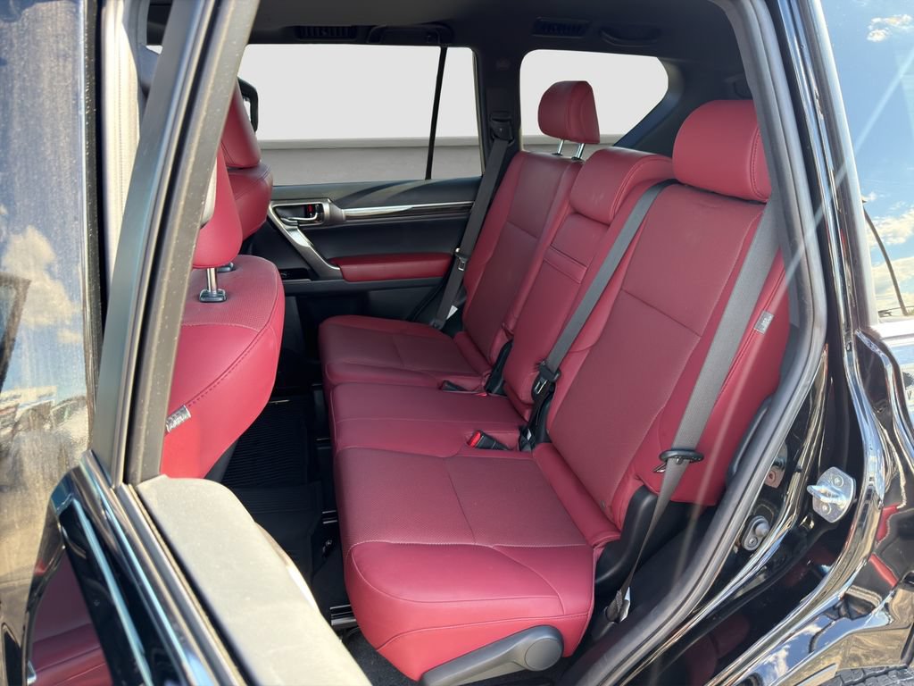 Used 2022 Lexus GX 460 Premium w/ Premium Package AWD/4WD image 13
