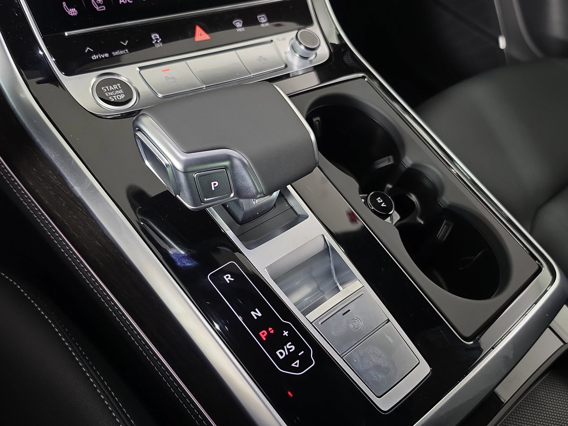 New 2026 Audi Q8 Premium Plus AWD/4WD image 28