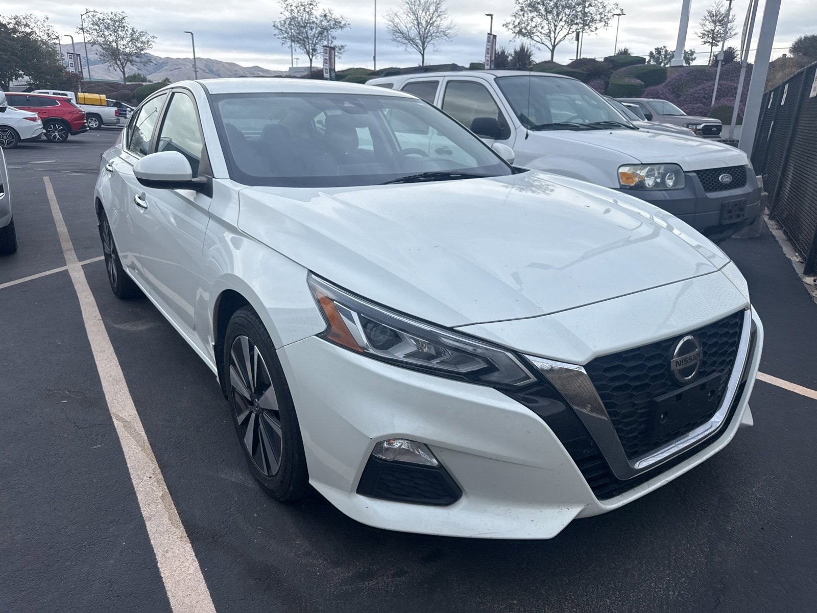 Used 2022 Nissan Altima 2.5 SV