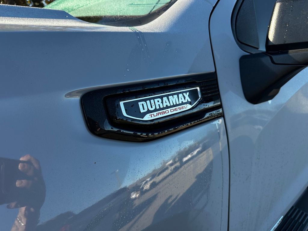 Used 2024 GMC Sierra 1500 Elevation w/ Elevation Premium Package image 9