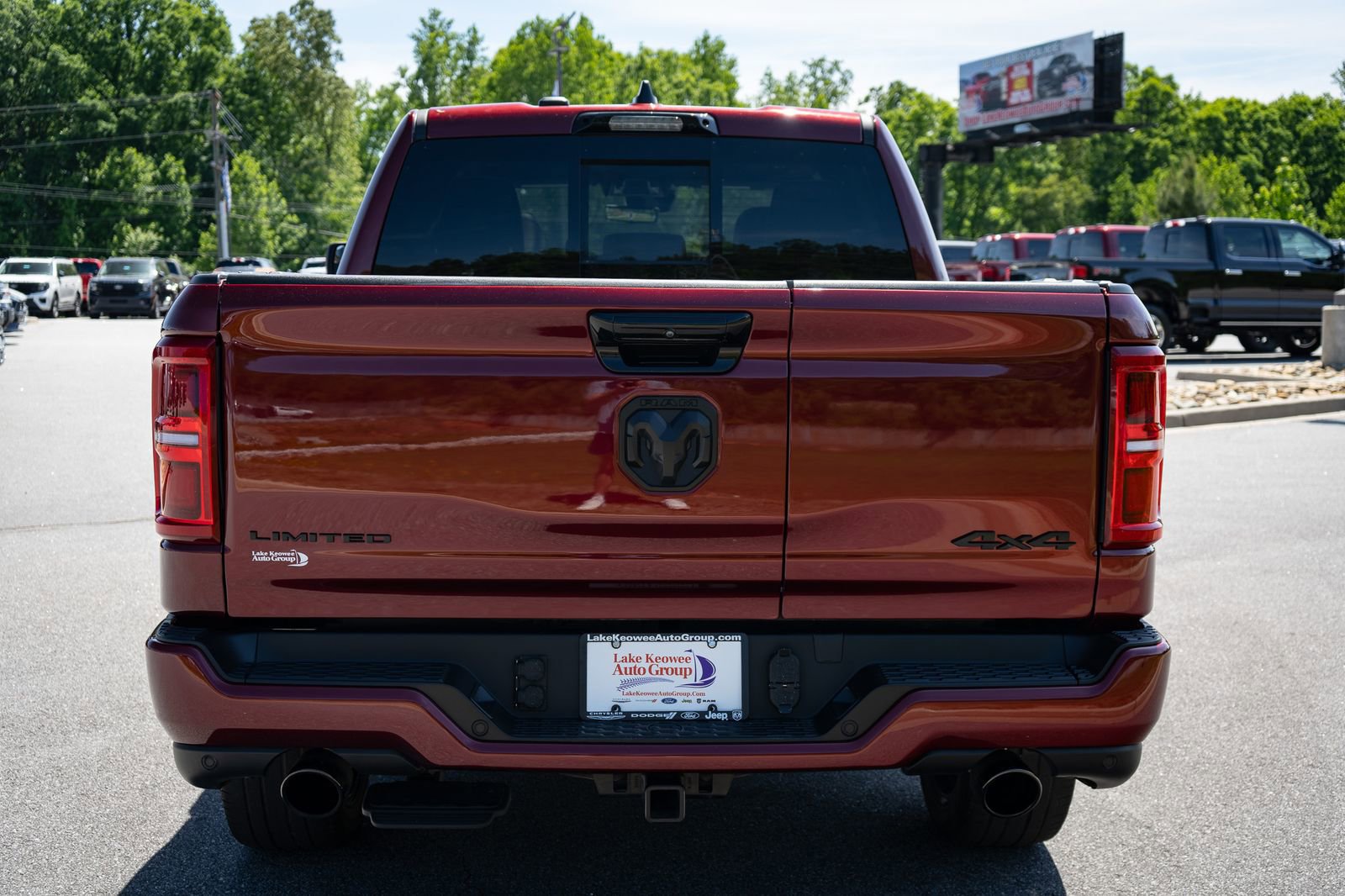 Used 2025 RAM 1500 Limited AWD/4WD image 8