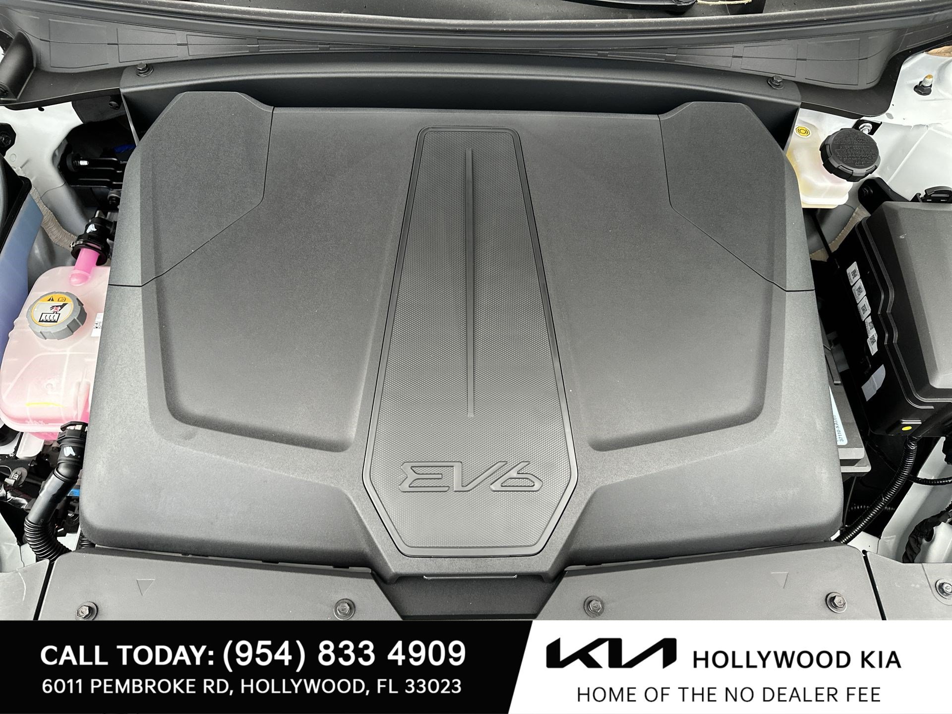 New 2025 Kia EV6 Wind RWD image 10