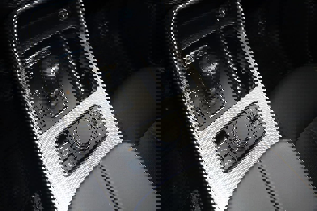 Used 2024 MAZDA CX-90 Plug-In Hybrid w/ Premium Pkg image 31