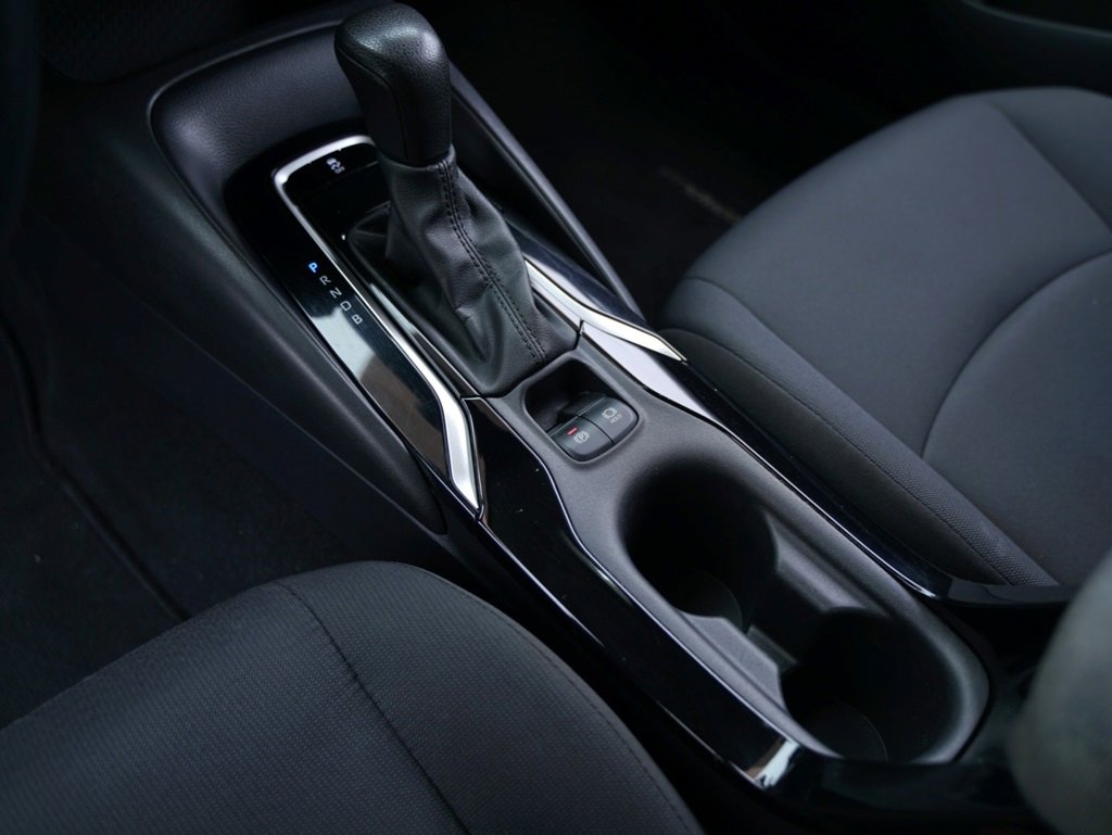 Used 2022 Toyota Corolla LE image 17