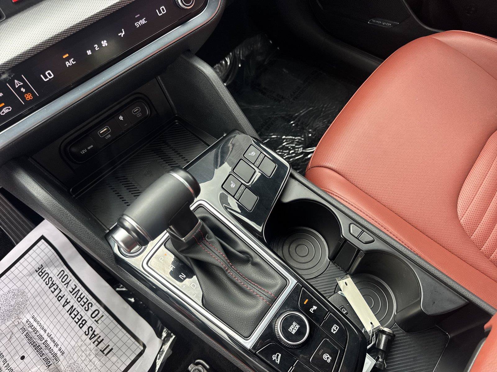 Used 2024 Kia Sportage SX FWD image 14