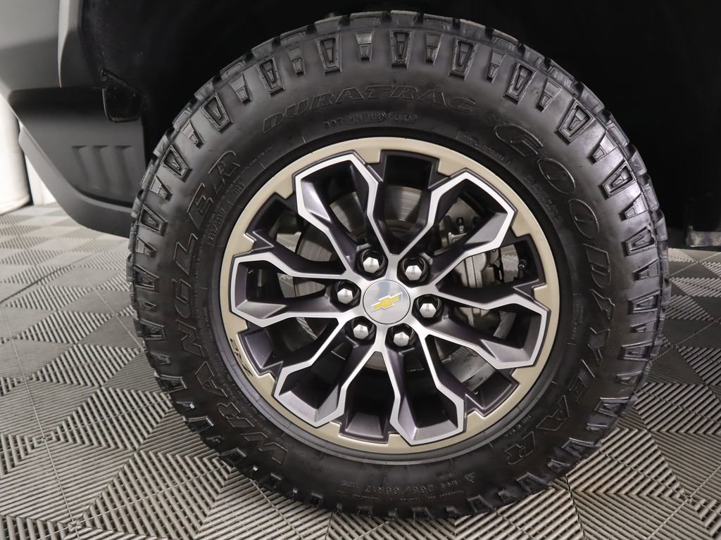 Used 2020 Chevrolet Colorado ZR2 image 31