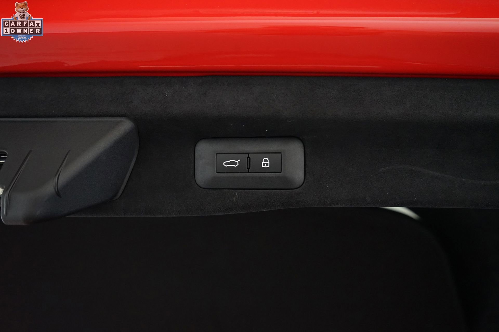 Used 2025 Ferrari Purosangue image 35