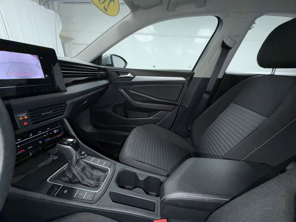 Used 2025 Volkswagen Jetta S FWD image 6