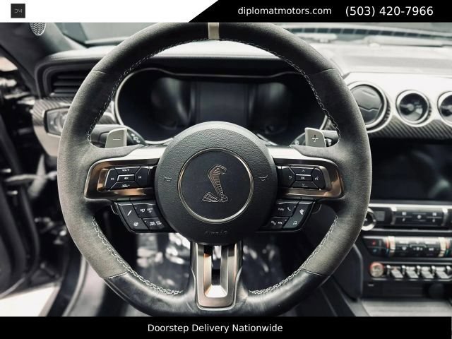 Used 2022 Ford Mustang Shelby GT500 w/ Technology Package RWD image 25