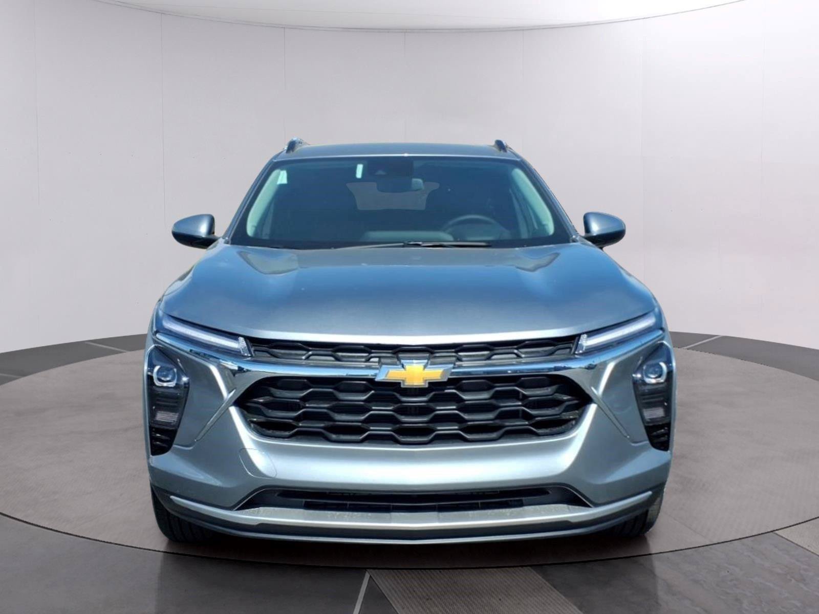 New 2026 Chevrolet Trax LT w/ Driver Confidence Package FWD image 8