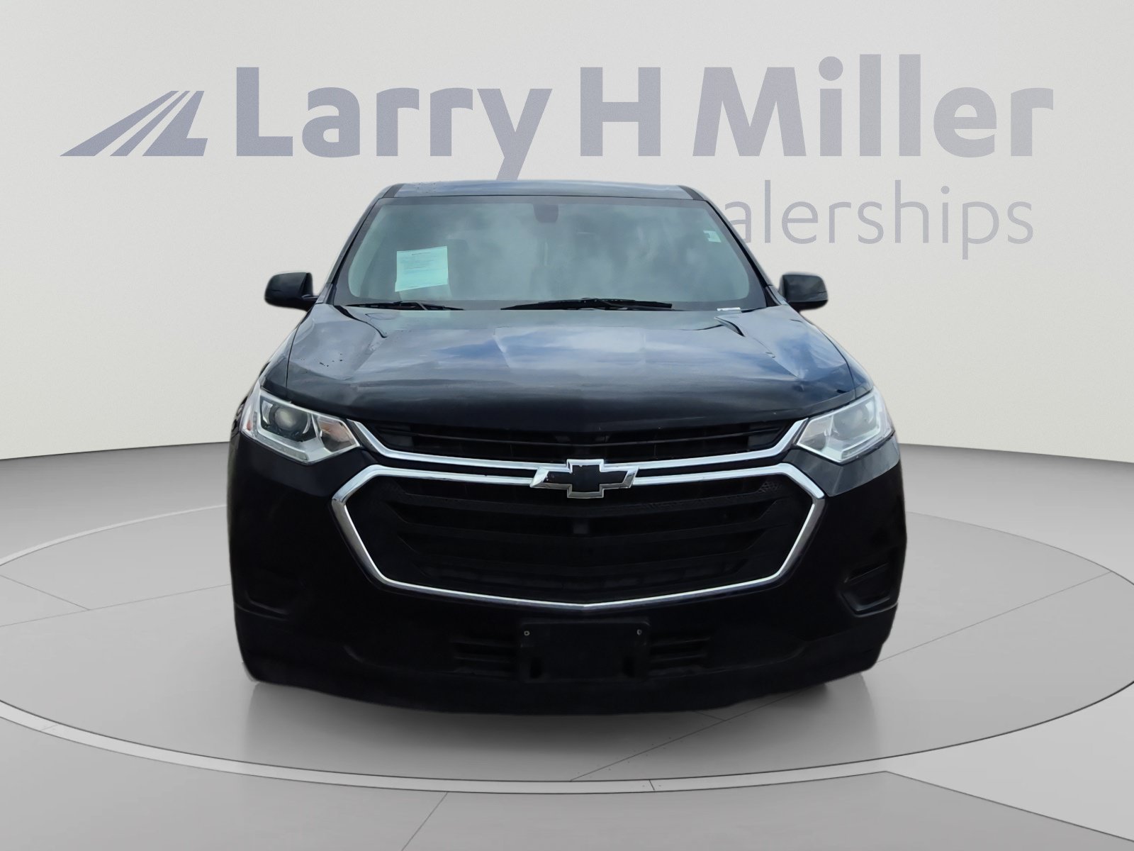 Used 2018 Chevrolet Traverse LS FWD image 8