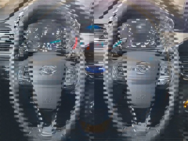 Certified 2020 Ford Escape SEL image 32