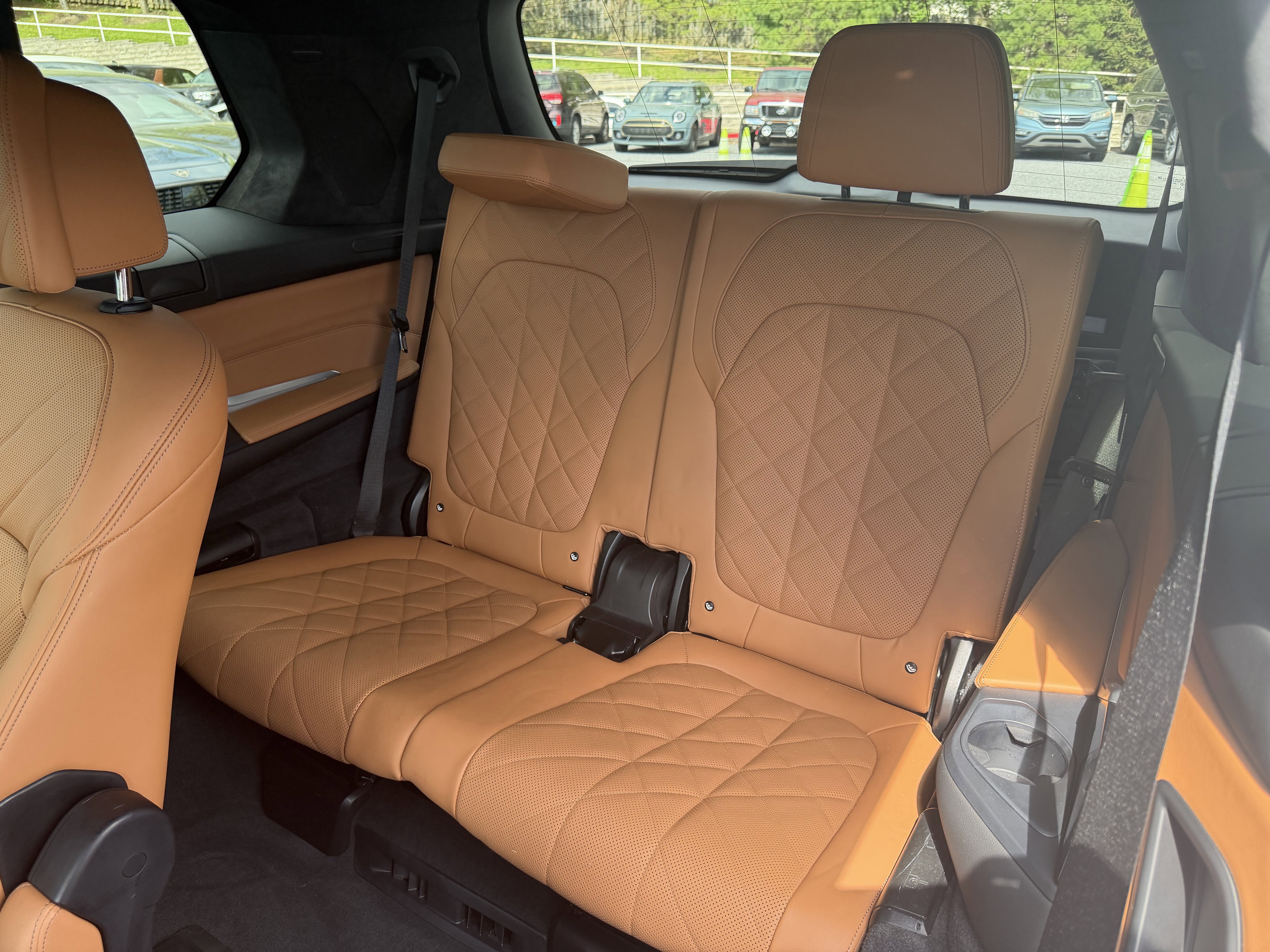 Certified 2024 BMW X7 xDrive40i w/ Executive Package image 23