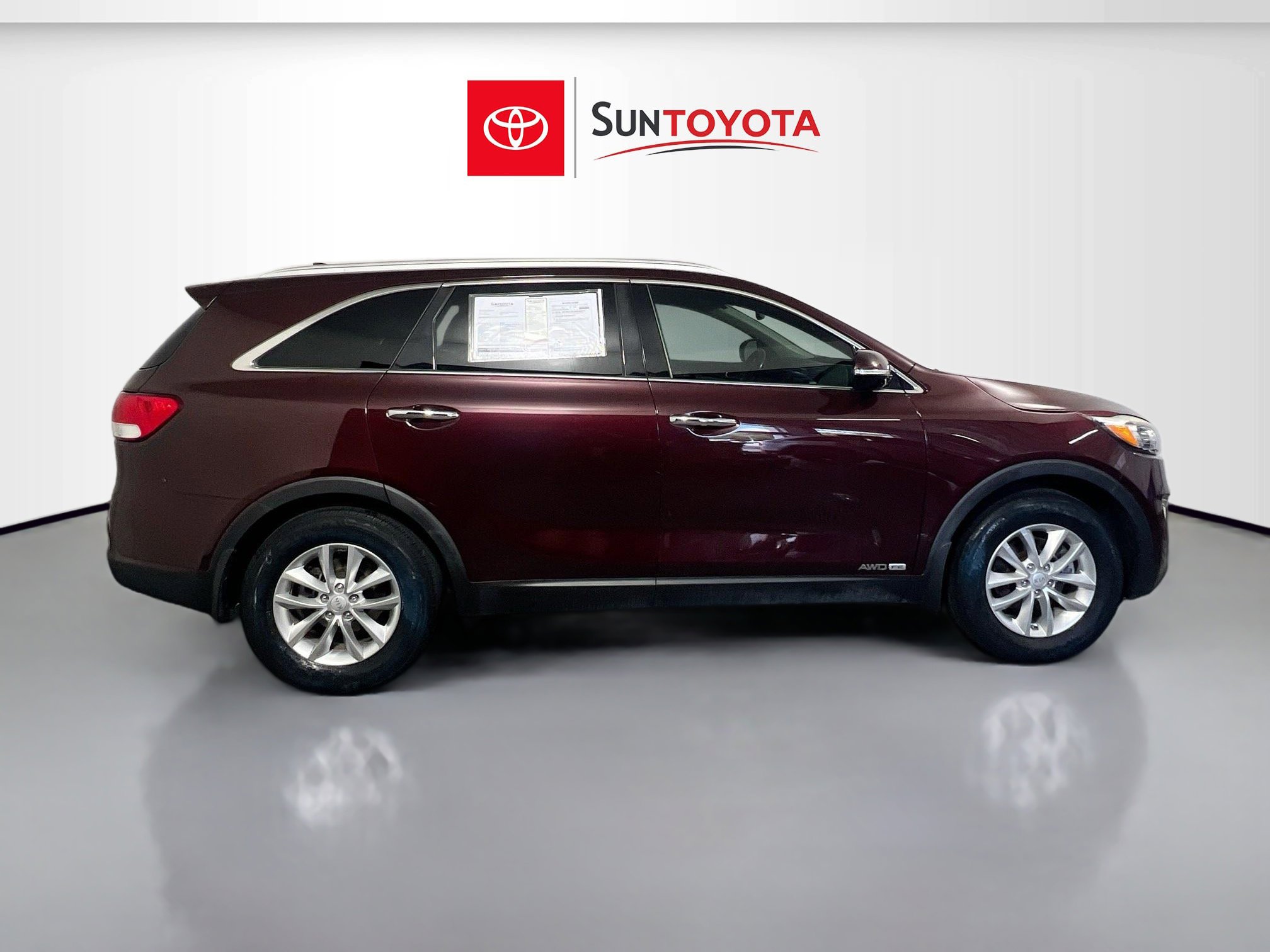 Used 2018 Kia Sorento LX w/ LX V6 Convenience Package AWD/4WD image 2