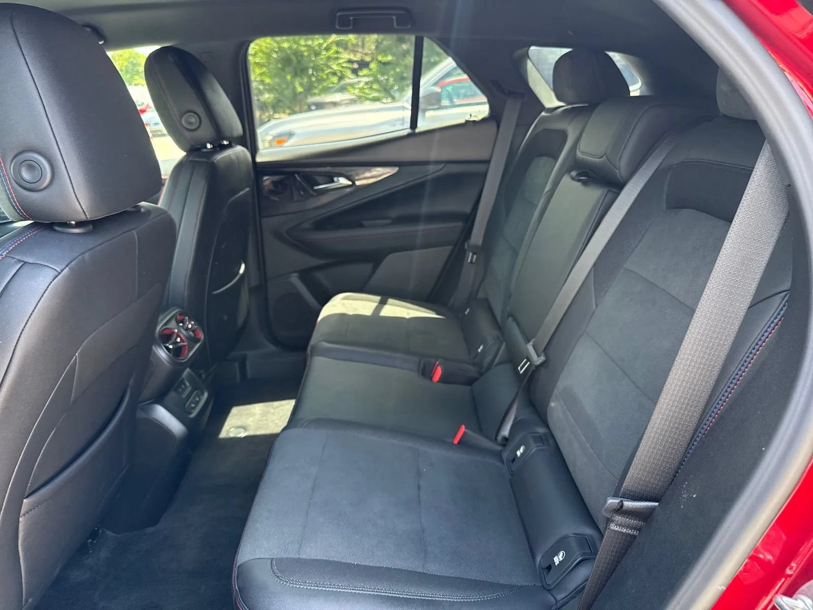 Used 2024 Chevrolet Blazer EV RS AWD/4WD image 13