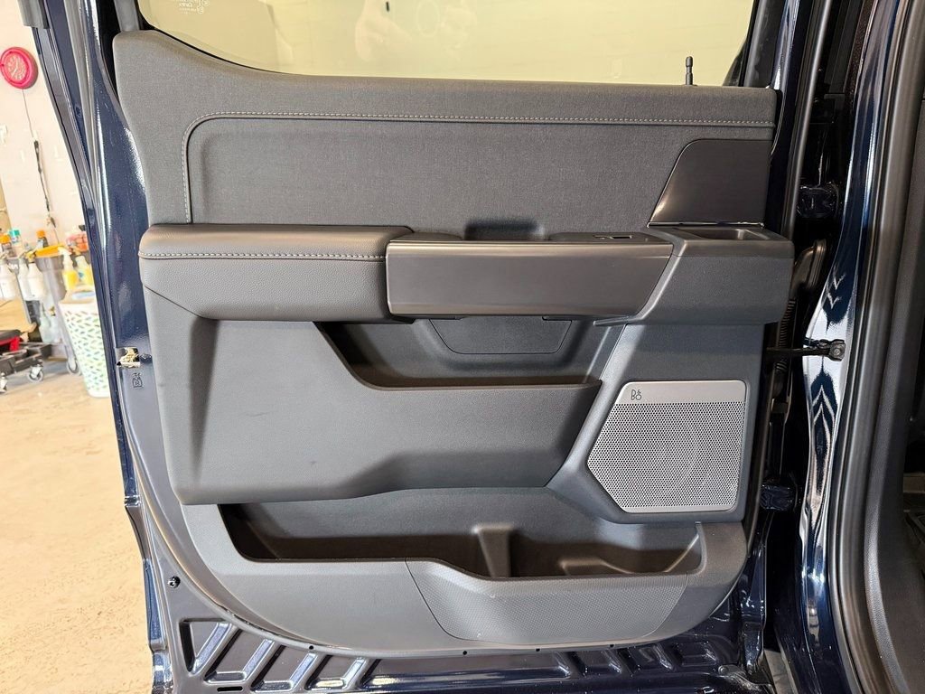 Used 2025 Ford F150 Lariat w/ Equipment Group 501A Mid image 28