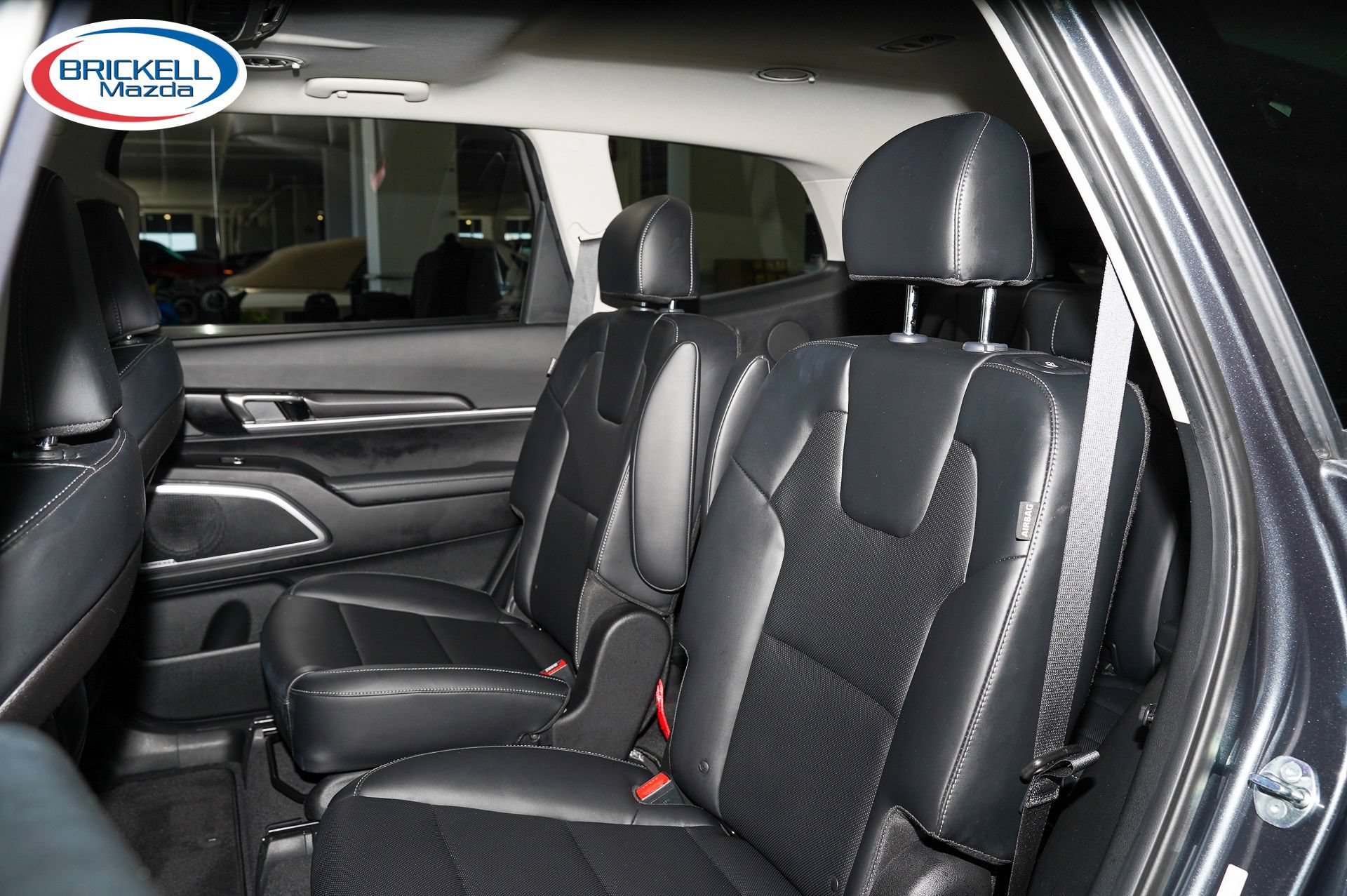 Used 2024 Kia Telluride S w/ S Sunroof Package FWD image 17