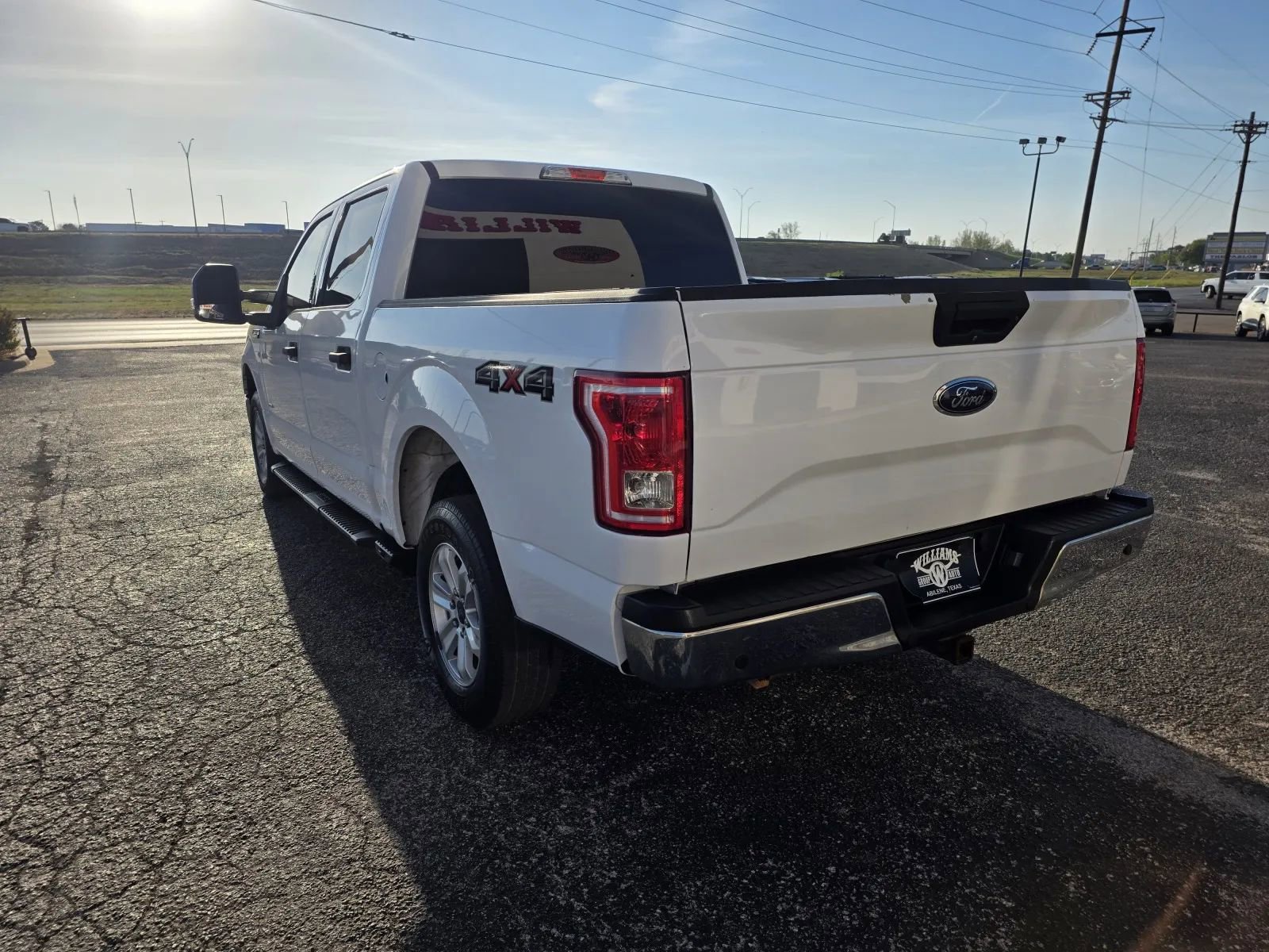Used 2017 Ford F150 XLT w/ Trailer Tow Package AWD/4WD image 5