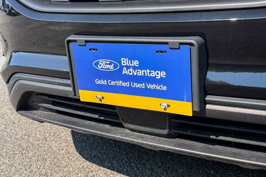 Certified 2022 Ford Edge SEL w/ Sport Appearance Package image 9