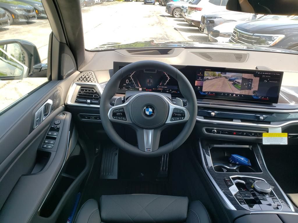 New 2027 BMW X7 xDrive40i w/ M Sport Package AWD/4WD image 9
