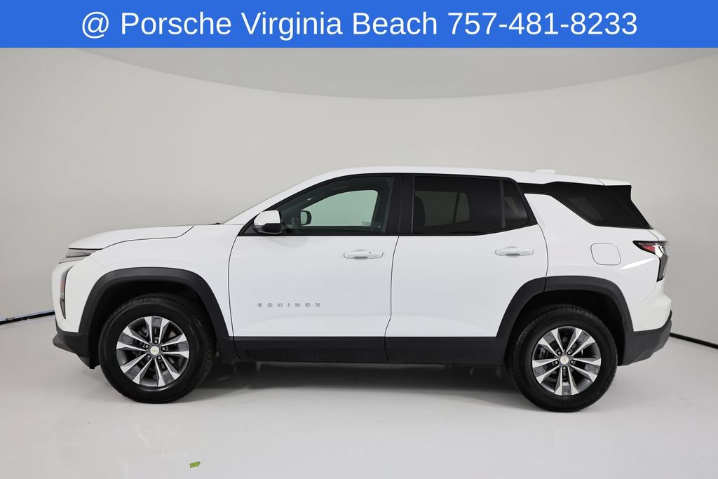 Used 2026 Chevrolet Equinox LT AWD/4WD image 2