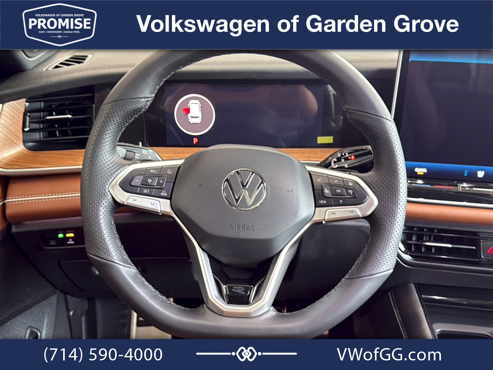 New 2026 Volkswagen Tiguan SEL R-Line AWD/4WD image 15