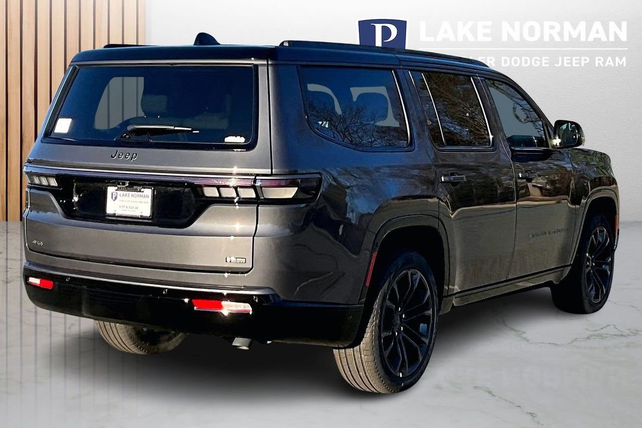 New 2026 Jeep Grand Wagoneer Summit image 9