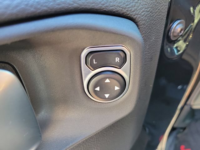 Used 2023 Jeep Gladiator Rubicon w/ LED Lighting Group AWD/4WD image 12