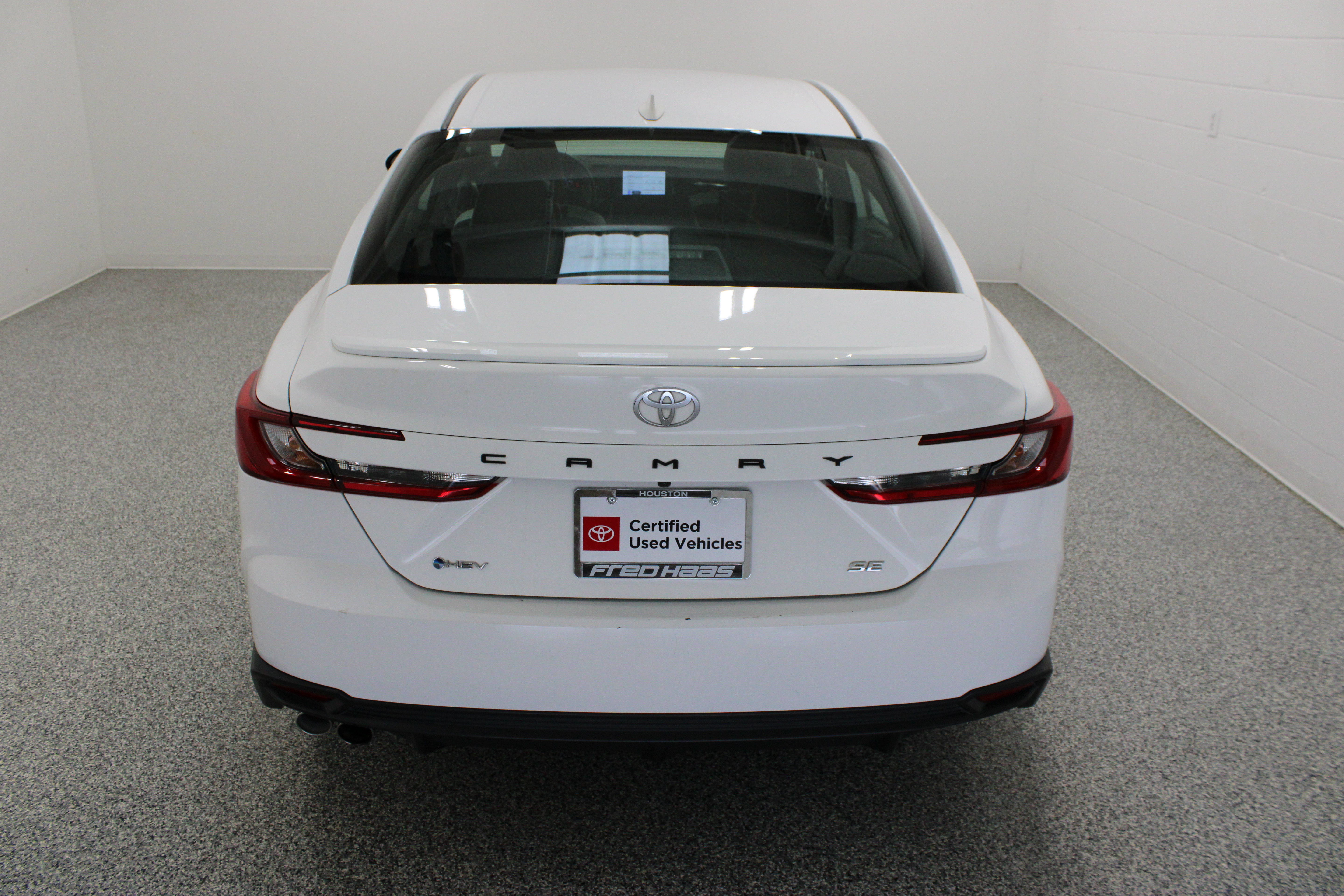 Certified 2025 Toyota Camry SE FWD image 7