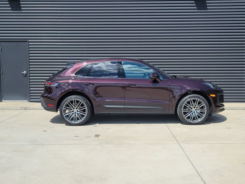 New 2026 Porsche Macan AWD/4WD image 7