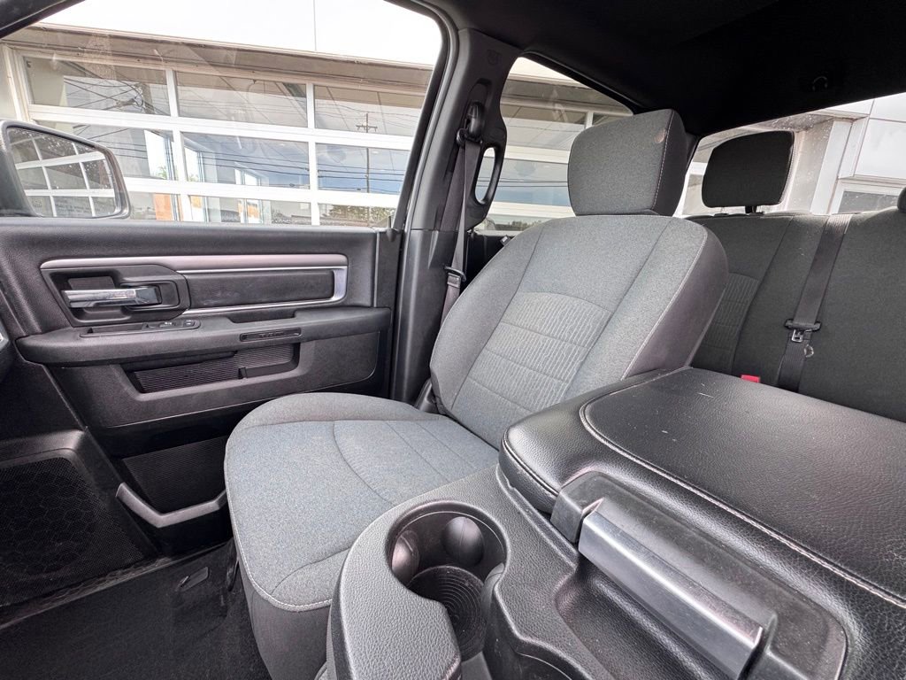 Used 2022 RAM 1500 Classic Warlock AWD/4WD image 23