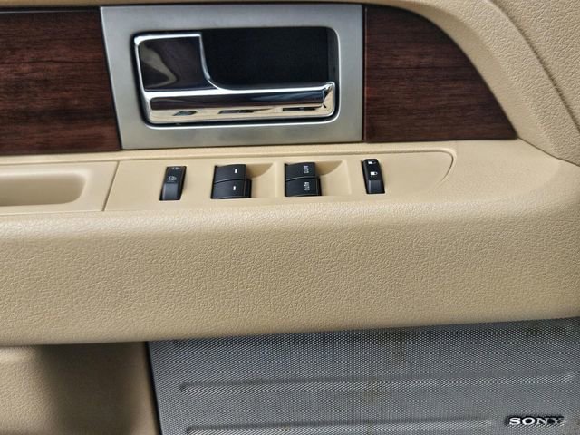 Used 2014 Ford F150 King Ranch w/ King Ranch Luxury Package RWD image 36