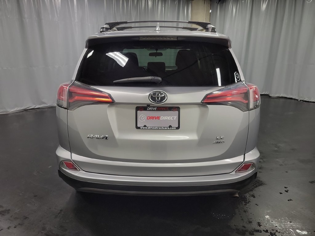 Used 2016 Toyota RAV4 LE AWD/4WD image 7