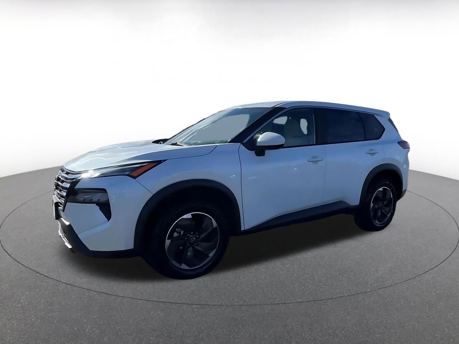 Used 2025 Nissan Rogue SV AWD/4WD image 8