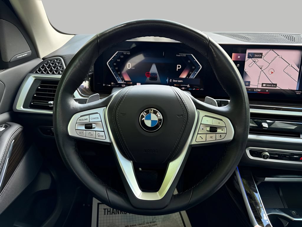 Used 2023 BMW X7 xDrive40i w/ Premium Package AWD/4WD image 22