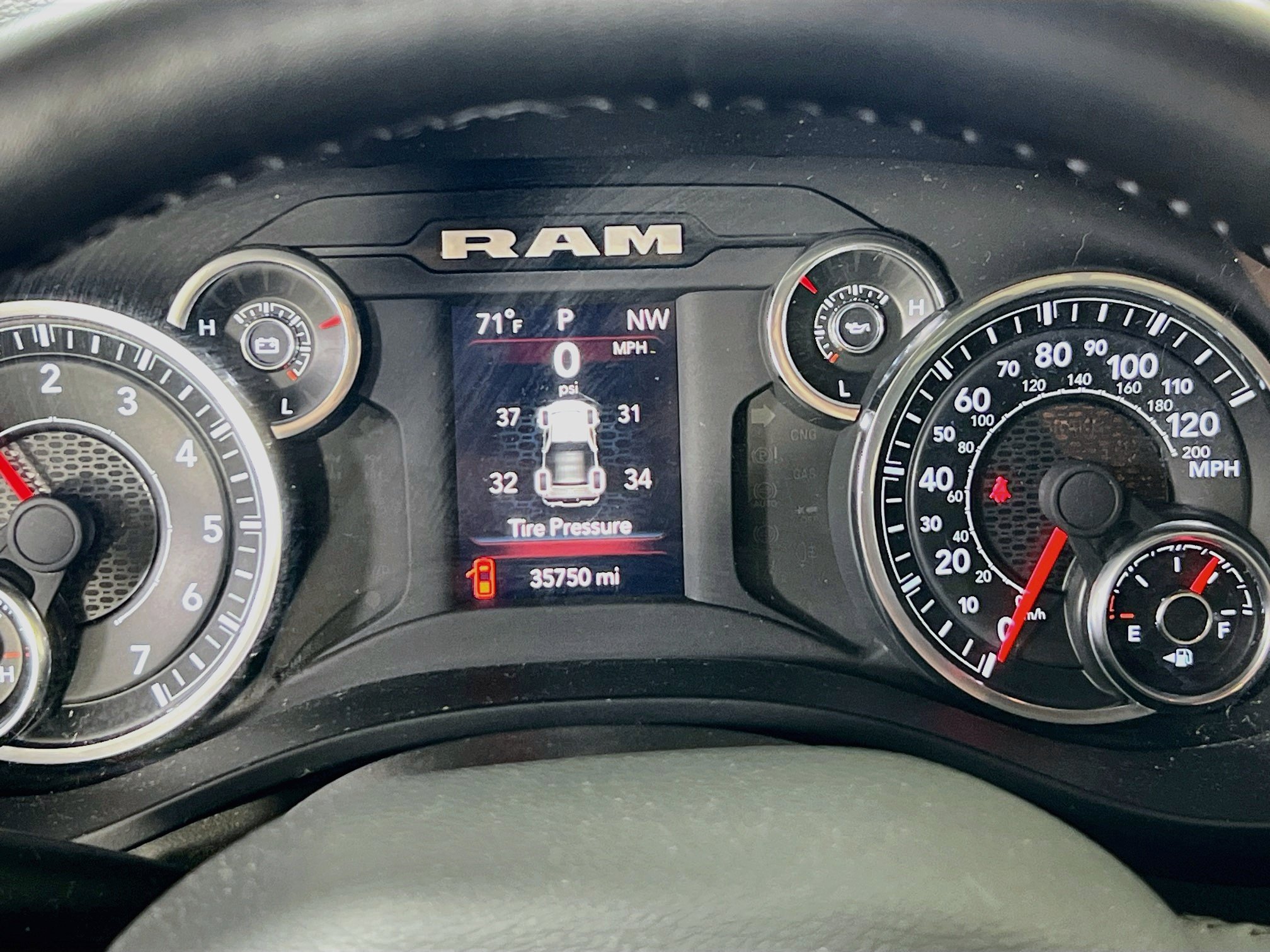 Used 2023 RAM 1500 Big Horn AWD/4WD image 12