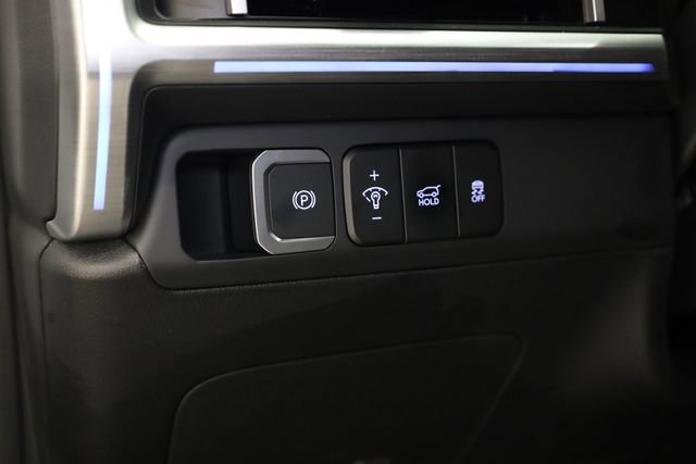 Used 2024 Hyundai Santa Fe Limited image 13