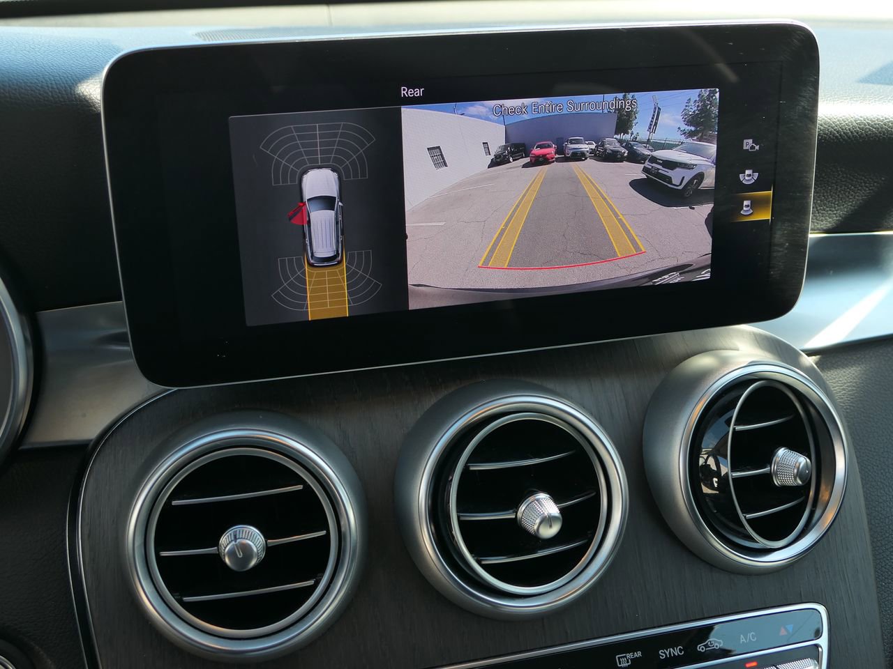 Used 2022 Mercedes-Benz GLC 300 image 26